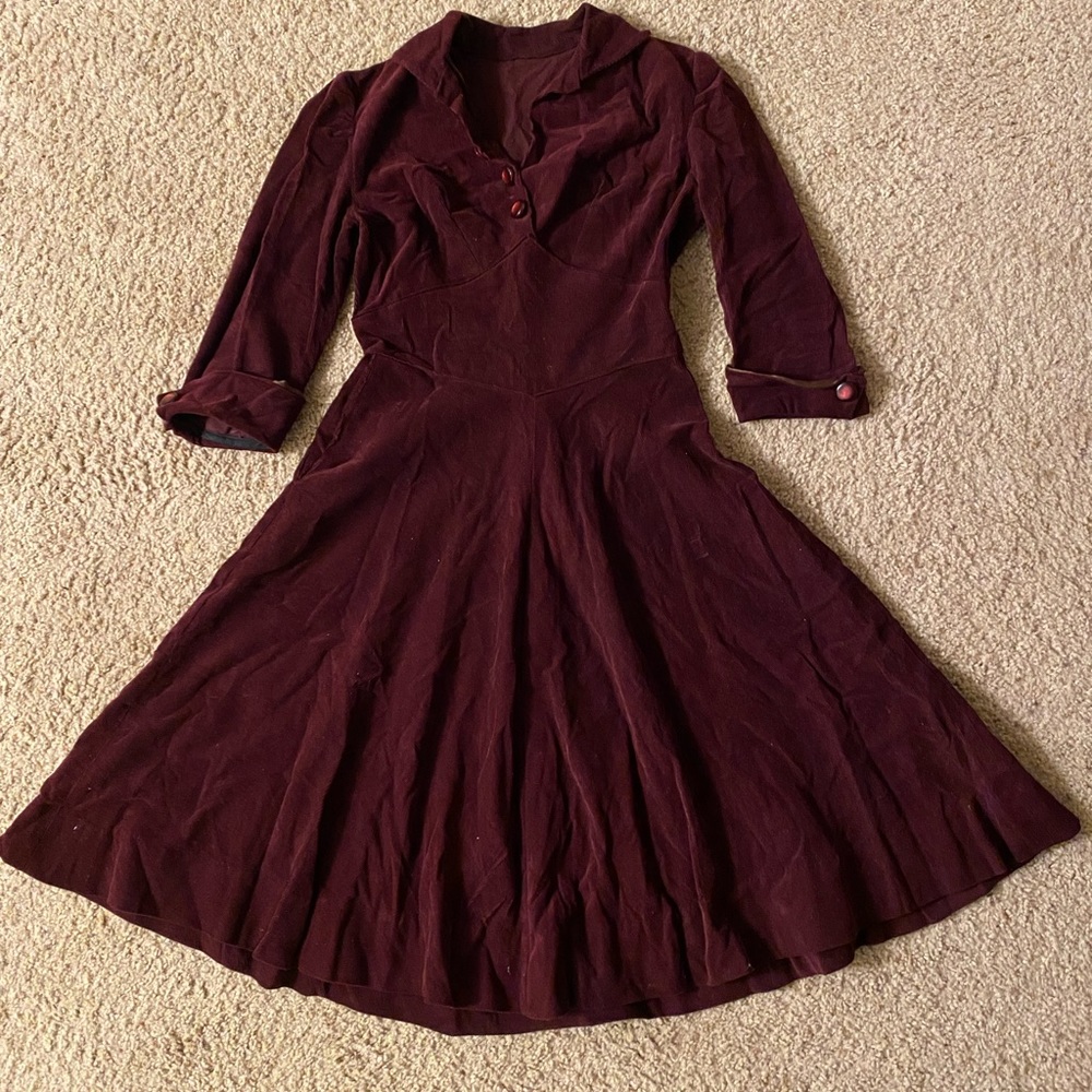 Vintage, 40-50s maroon corduroy dress. Lovely lines and ends mid calf.